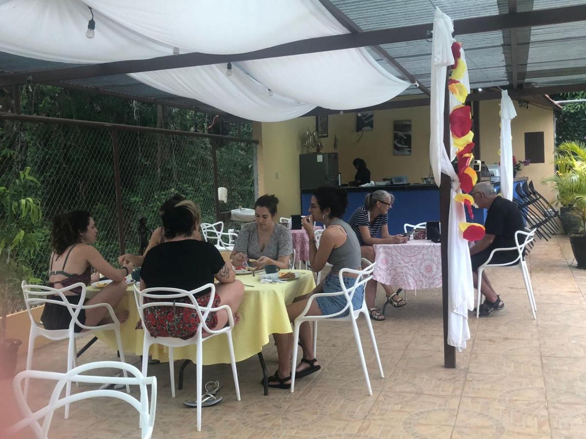 Roxy'S Bed & Breakfast Бока Чика Екстериор снимка